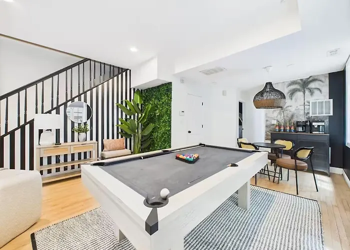 Luxe Retreat Game Room, Deck Fire Pit