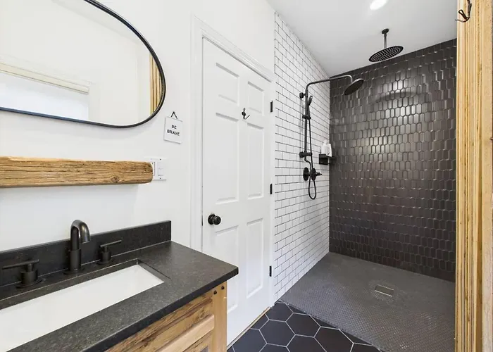 Apartamento Luxe Retreat Game Room, Deck Fire Pit Chicago