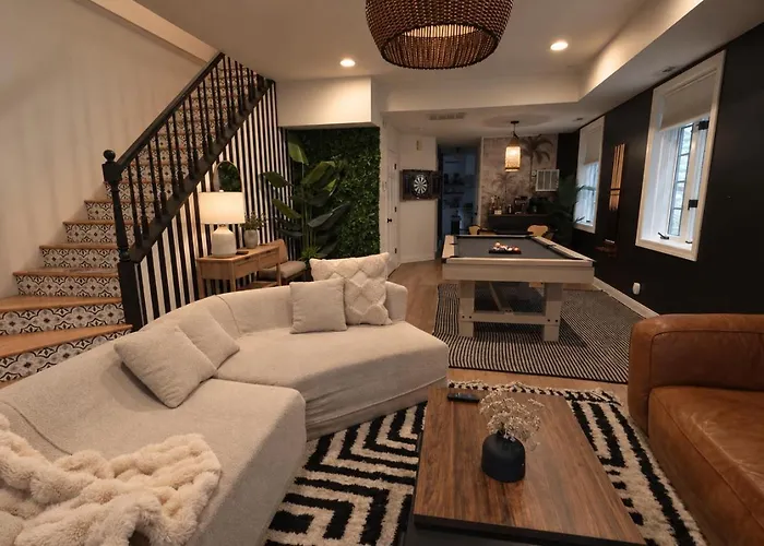 Historic 4Br Home Game Room, Pool Table, Fire Pit Chicago
