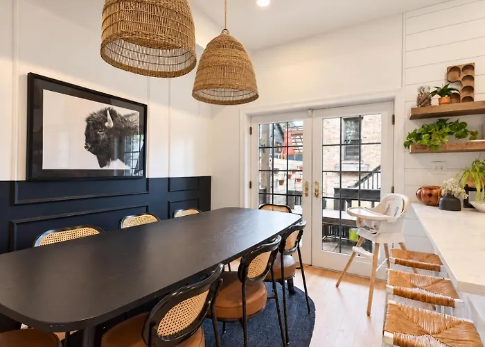 Apartamento Historic 4Br Home Game Room, Pool Table, Fire Pit